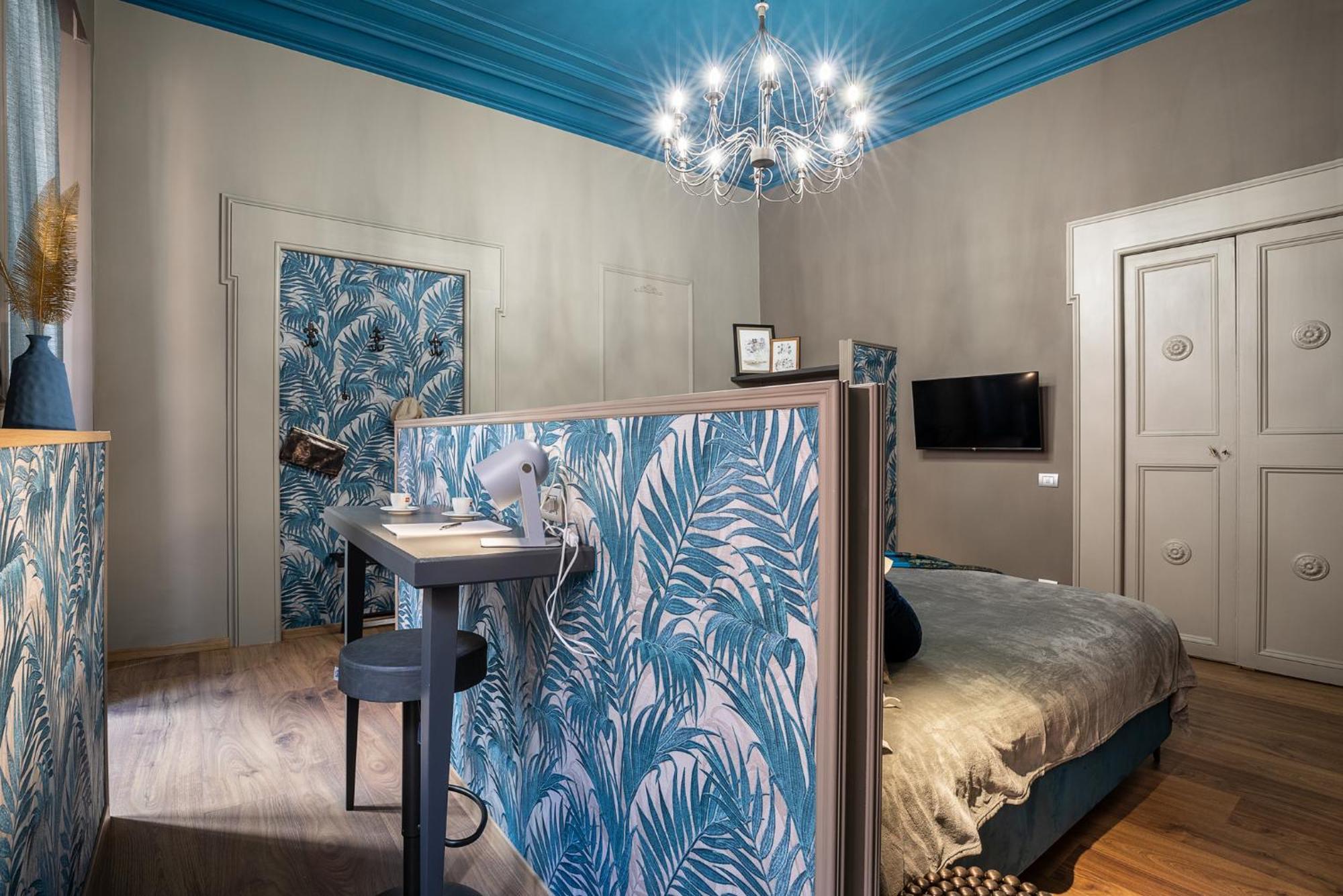 Heritage Miracle Suite Рим Екстериор снимка